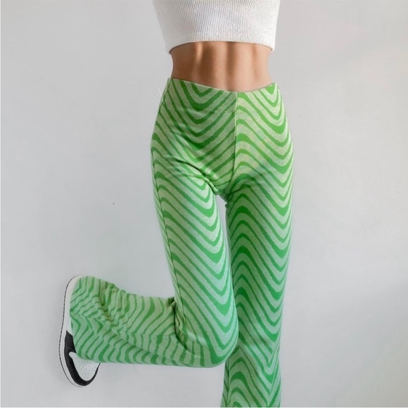 Urban Outfitters Pants - Urban outfitters Bryn Green Wave Print Pull On Flare Pant - Urban Outfitter’s XS